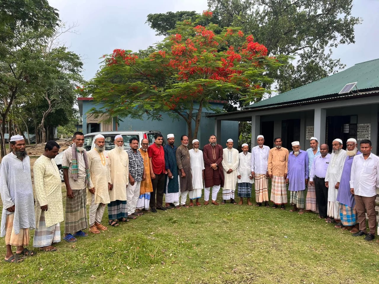 পুকাশ স্কুল এন্ড কলেজ